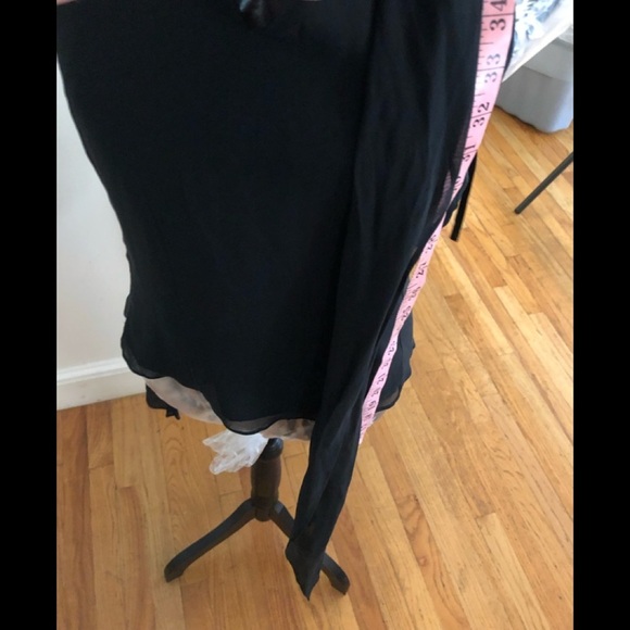 Express  large V neck w/attached sheer scarf that can be tied or wrapped NWOT - Picture 12 of 14